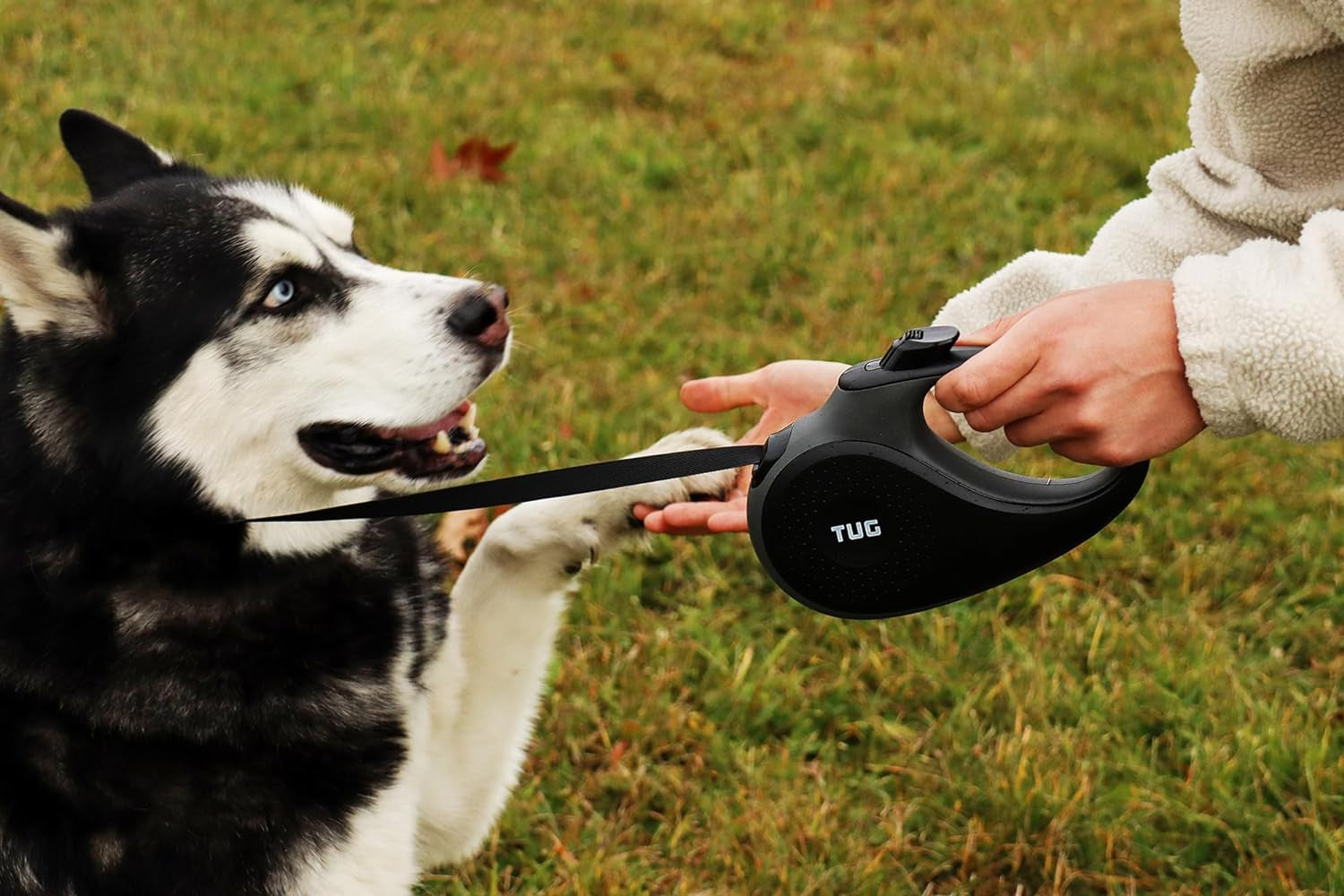 Retractable Dog Leash – 360° Tangle-Free Heavy Duty Lead